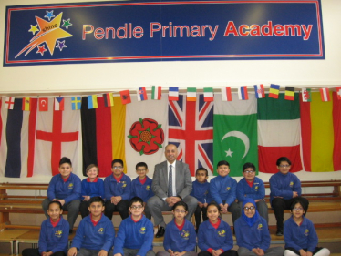 Sajjad Karim MEP with Pendle Primary Academy Ambassadors 